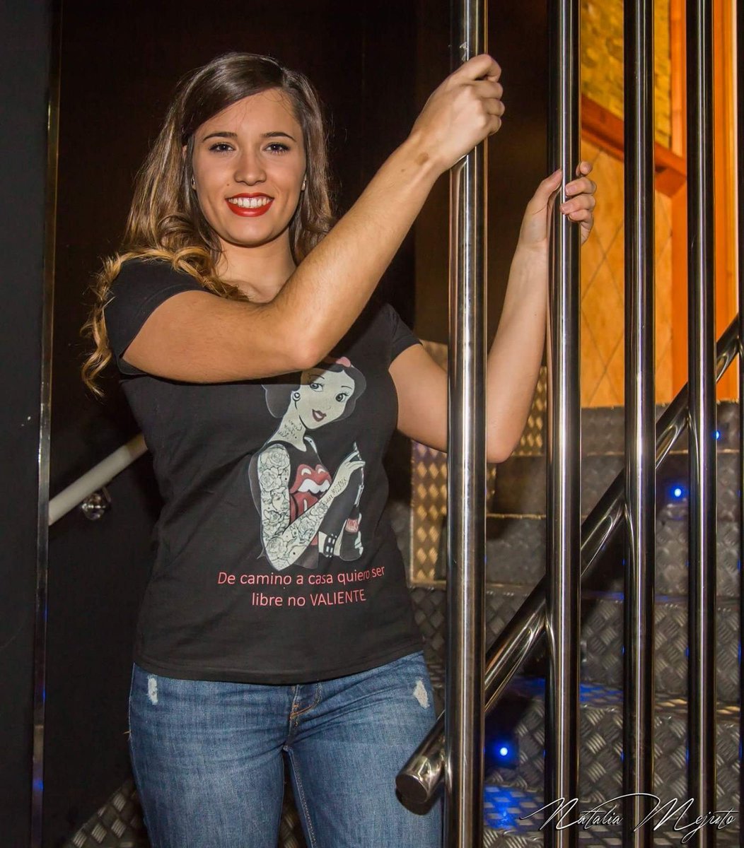 YoSoyMissrock's tweet photo. Los #sábados pueden ser aún mejores si somos totalmente #libres y #Missrock 🤘☠💋 #camisetas #HechoenEspaña
#camisetasconmensaje #modaella #moda #prendasexclusivas https://t.co/YxdeFzDaZc