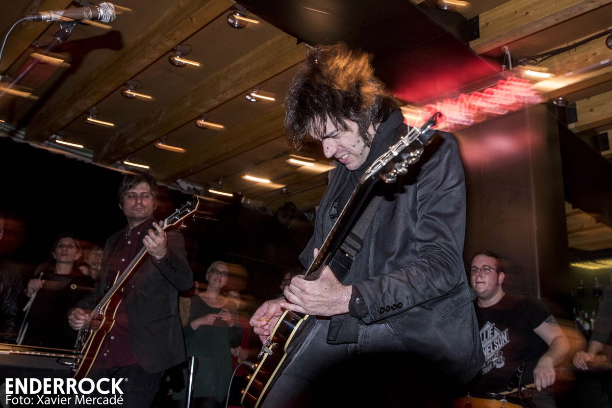 Foto del jueves pasado abriendo para los míticos Fleshtones en el  <a href="/A_Wamba_Buluba/">A Wamba Buluba Club</a> (BCN). Gran noche! Foto de Xavi Mercadé.