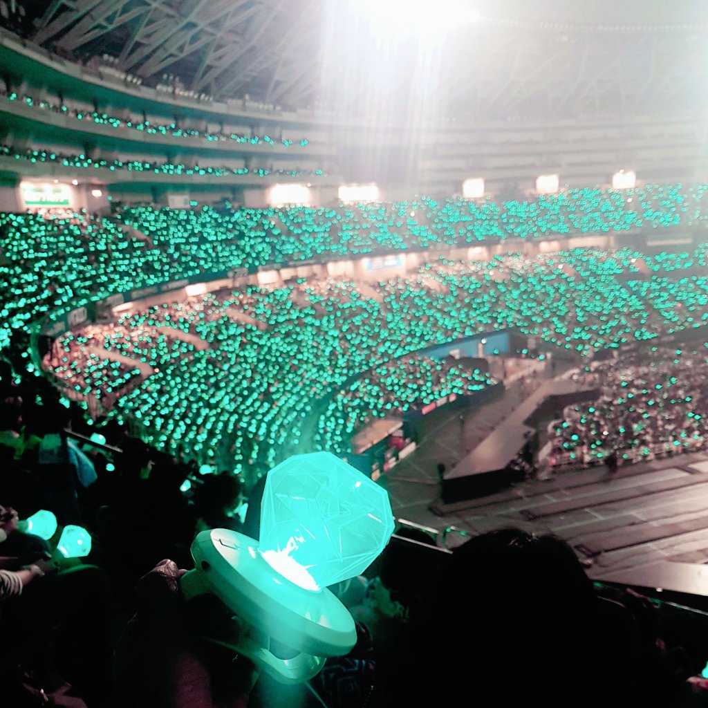 201012946's tweet image. 180217 사랑해 샤이니