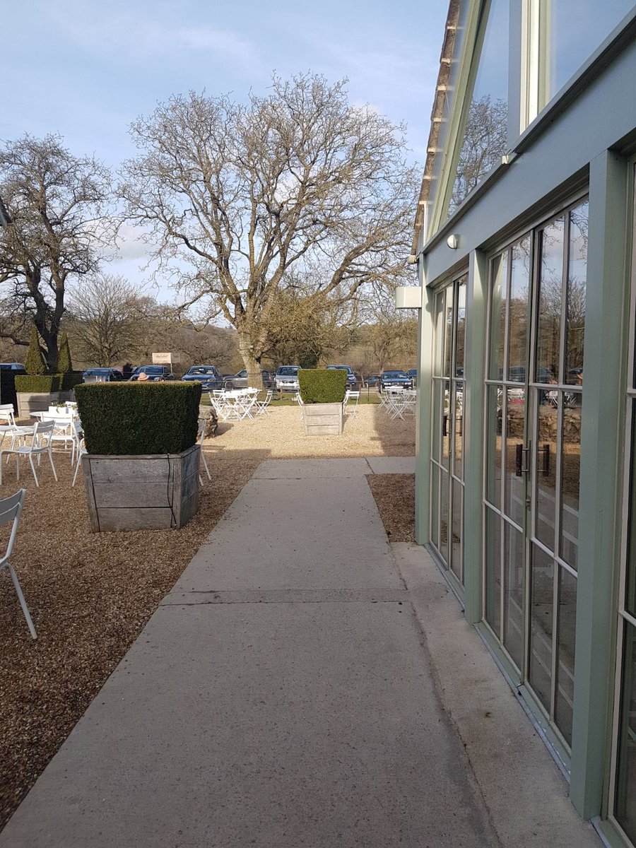 No visit to the Cotswolds is complete until you have taken a trip to <a href="/daylesfordfarm/">Daylesford Farm</a> . A Gunter &amp; Co top favourite. #daylesfordfarm #flowers #cotswolds #farm #countryside #farmshop #beauty #mustvisit