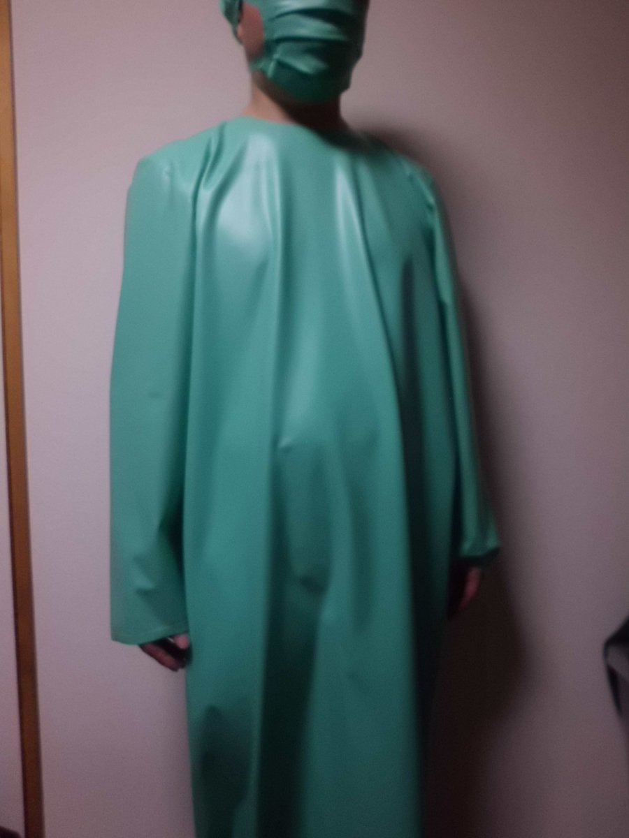 akimuko12231's tweet photo. latex patient wear from rubbermagic from germany
今日はラバーの患者衣を着て楽しんでいました。こんごは、色々スイッチして楽しみたいと思います😁😷
#latex #medfetish #rubberclinic #rubbermagic https://t.co/n0B0JYWn7m