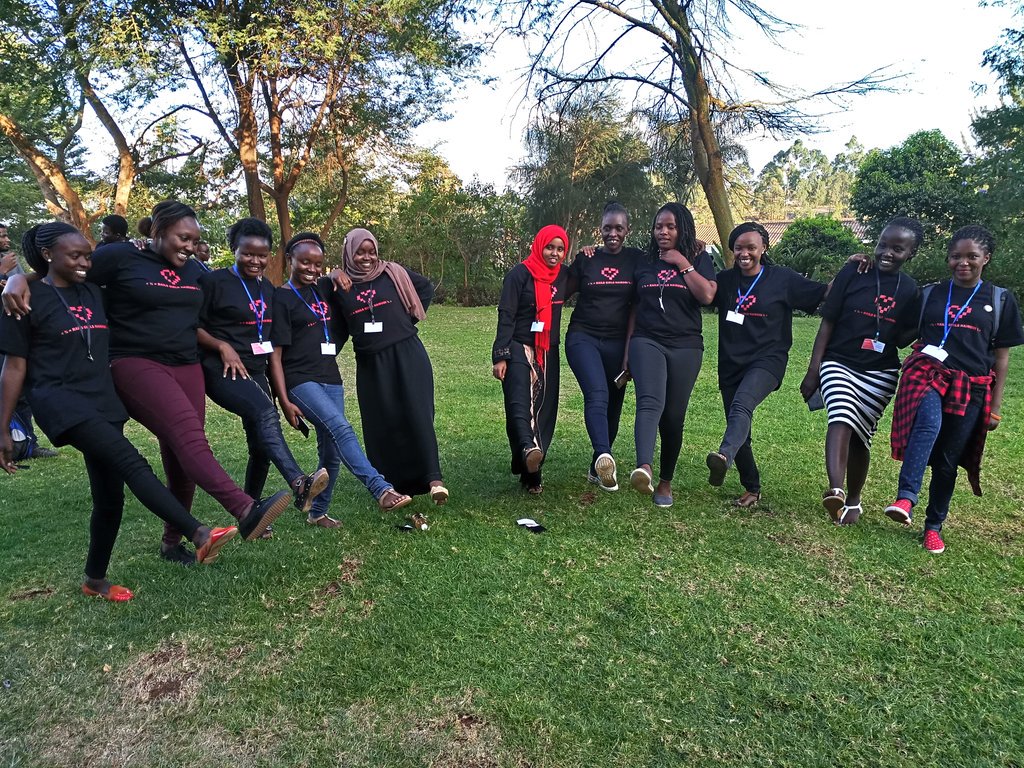 RailsGirlsnbo's tweet photo. Awesome organizers @CessWairimu254 @_stegah @annyanngo @rirrieray @AshaAbdullahi13 @halane_rahma @StlMaris @Captain_Joannah @kathrynkate16 #megacoding #RailsGirlsNairobi https://t.co/O9ubw4ztpm