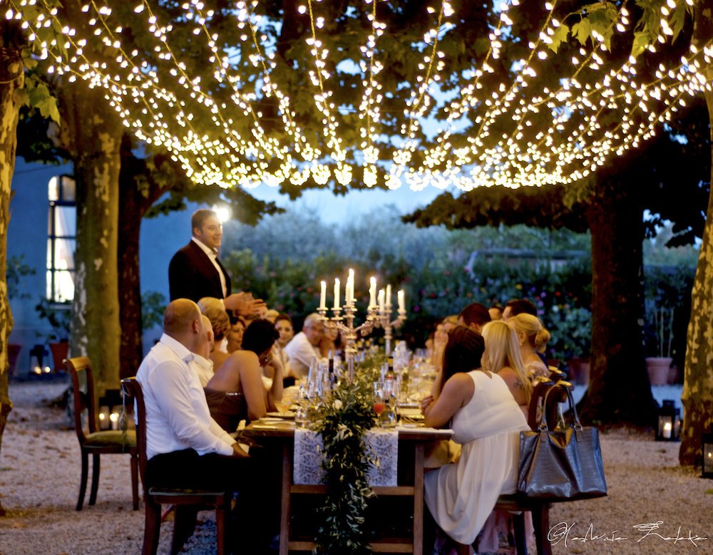 DigitalStudioLu's tweet image. a #wedding reception in a tuscan villa.
ow.ly/JZ5430in08Z