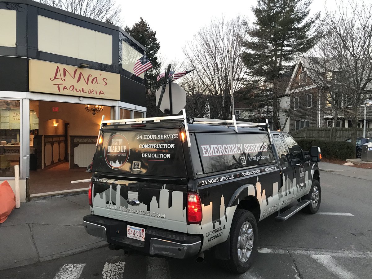 Jordanavery23's tweet photo. @BostonBoardUp on scene in Brookline doing what they do best! #CarVsBuilding #BostonBoardUp https://t.co/XKVkGQwmTE