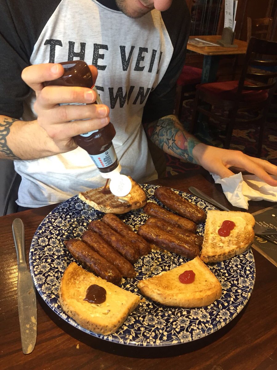 BeerMoreSocial's tweet photo. Prep - it's a science. #eyeofthetiger #DIPAswontwin #needmorebread https://t.co/0h3rBNtTpA