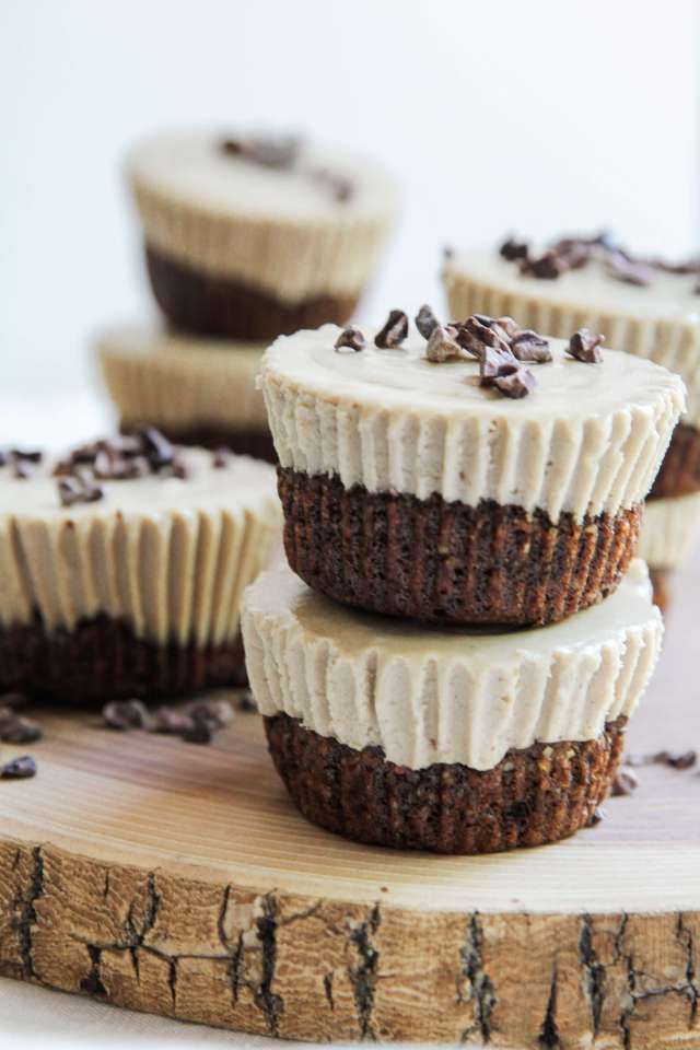 Another great way to use cacao nibs is in the base of a cheesecake - this vegan coffee and cacao cheesecake sounds divine! buff.ly/2G9wW2o #cacaonibs #leamingtonspa