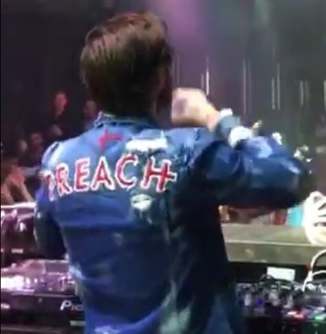 ZeddStyle's tweet photo. Part 1 of tonight’s #ZeddStyle: @Zedd is wearing a “Shoot ‘m Down” denim jacket by Preach ($170). Link here: https://t.co/afCum7bFUg https://t.co/IUXfhCkUha