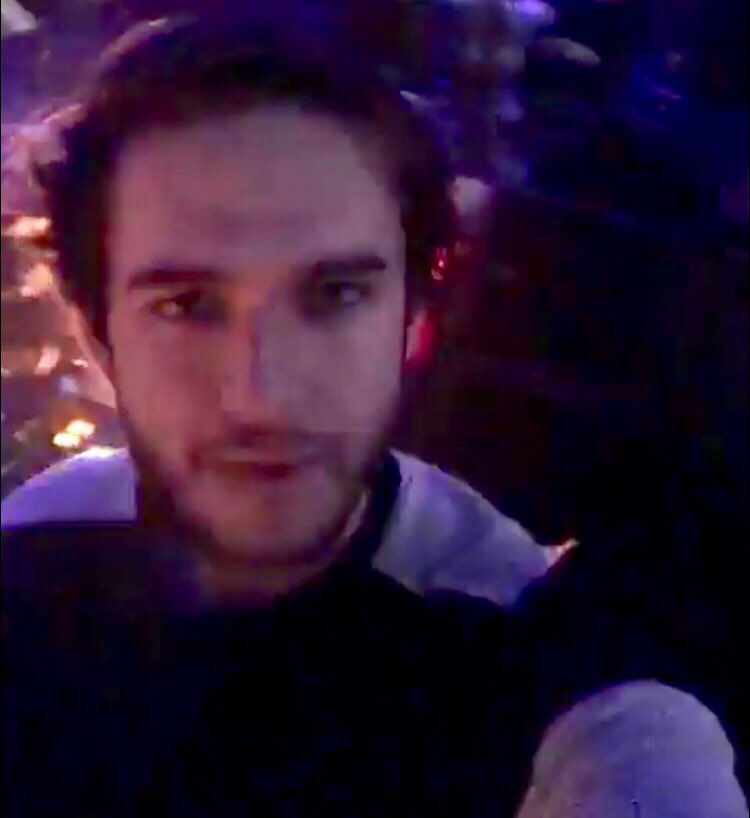 ZeddStyle's tweet photo. Part 2 of tonight’s #ZeddStyle: @Zedd is wearing a black and white T-shirt by Original Peoples Mind (on sale for £24.90). Link here: https://t.co/hFYZYUh4no #GetTheLook 🖤 https://t.co/7AfoPJXR76