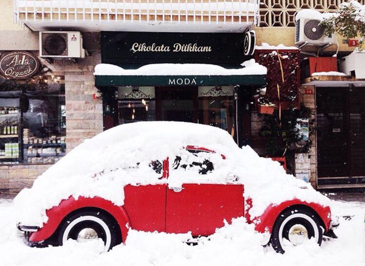 benkadikoy's tweet photo. 🚗❄️🌨Kadıköy'ün bembeyaz olmasını özleyenler?

#BenKadıköy
📍: Moda
📸: @gamzenurdemirr

#BenKadıköy #mobileapp #kadıköy #kadikoy #moda #bagdatcaddesi #caddebostan #suadiye #fenerbahçe #yeldeğirmeni #bostancı #konser #tiyatro #sergi #sinema #atolye #sinema #etkinlik #park https://t.co/yeW7aa6pt4