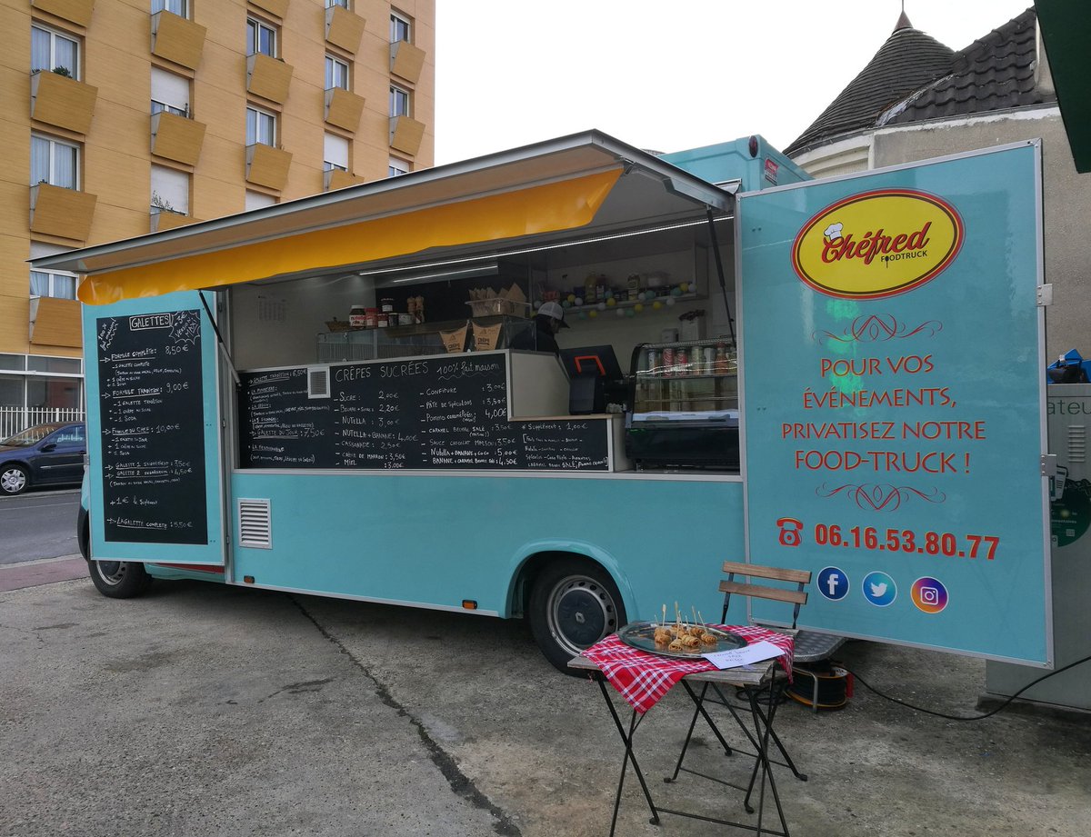ChefredTruck's tweet photo. Envie d'une petite crêpe pour réchauffer votre samedi? 
Nous sommes toujours présent dans la BP de Nanterre au 36 route des fusillés de la résistance #foodtruck #streetfood #galettes #crêpes https://t.co/HFXyE3XXVi