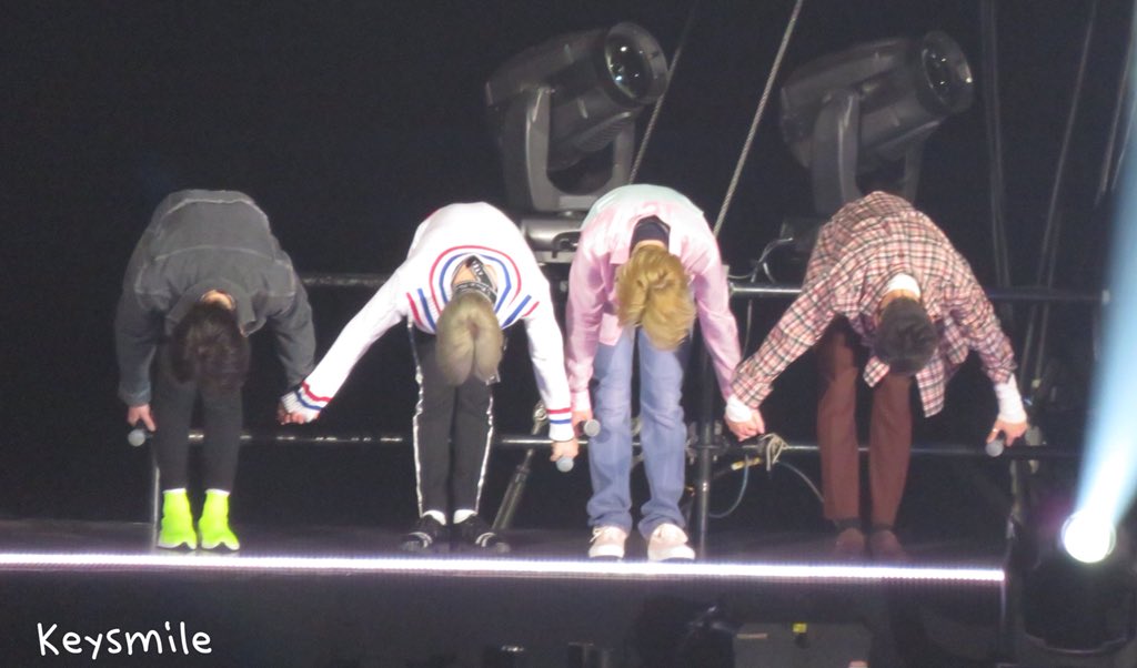 Konser SHINEE / Twitter