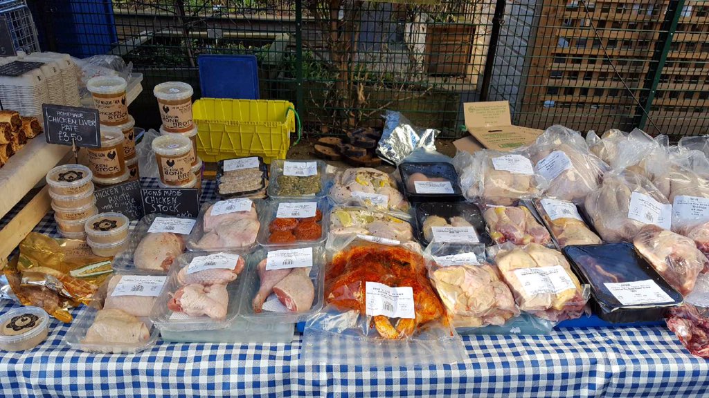 FosseMeadows's tweet photo. Find @FosseMeadows stand at these #London #farmersmarkets today...super spread of #Fosse #fresh #freerange #81dayslowgrown #traditional #chicken &amp; #homemadeproduce @Londonfarmers #ParliamentHill #WestHampstead #SouthKensington #RansomesDock plus #PrimroseHill #brockleymarket https://t.co/WxlZ0DSHTF