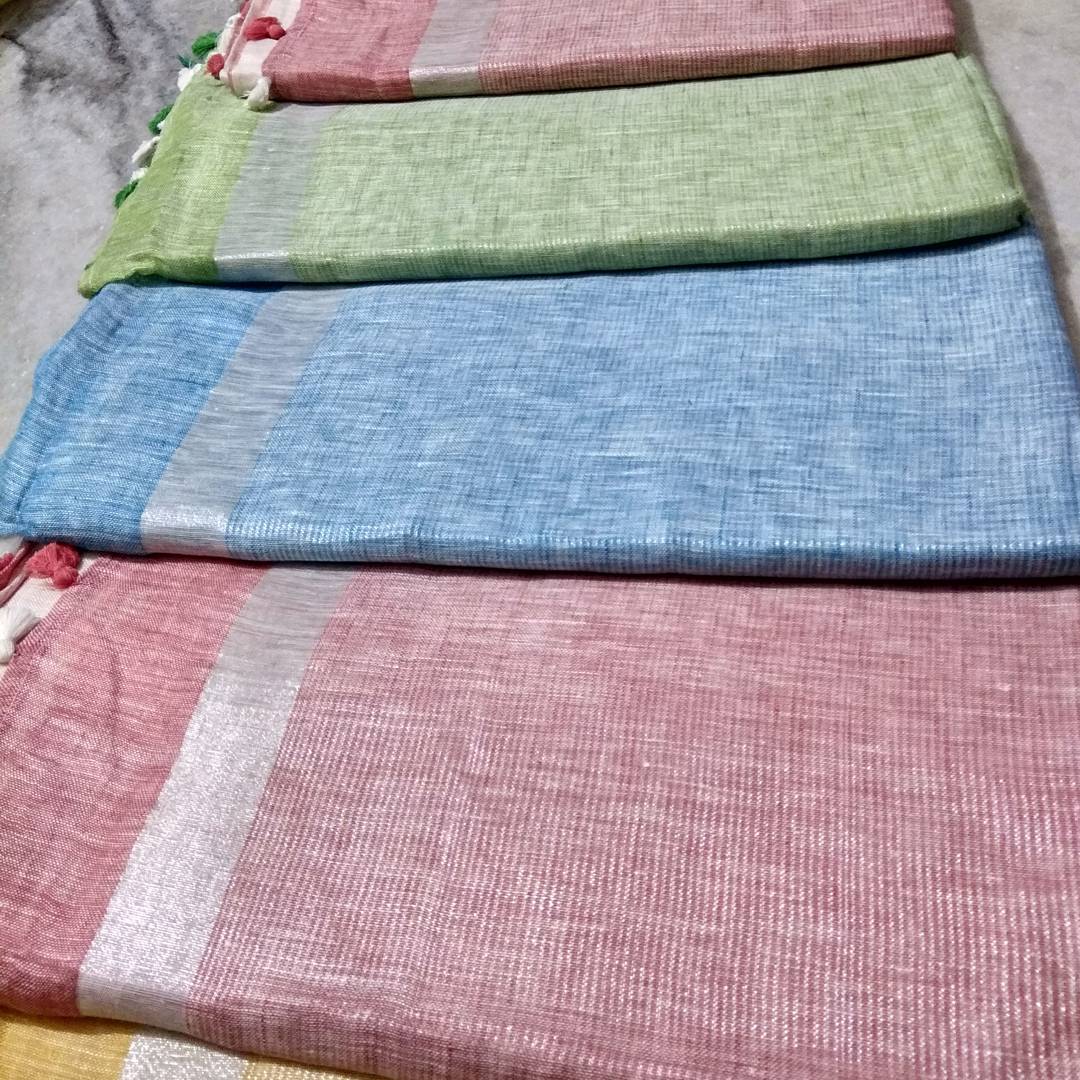 irhandloom's tweet photo. New linen saree collection in stock...Hurry up..Find ur choice..
#linensarees #linendress #linen #Sarees #saree #sari #sareelove #SummerIsComing #handmade #handwoven #handloom #irhandloom #bhagalpuri #onlineshopping #saturday #shopping #shoppingonline #weavercollection #design https://t.co/u9fYHt2GzG