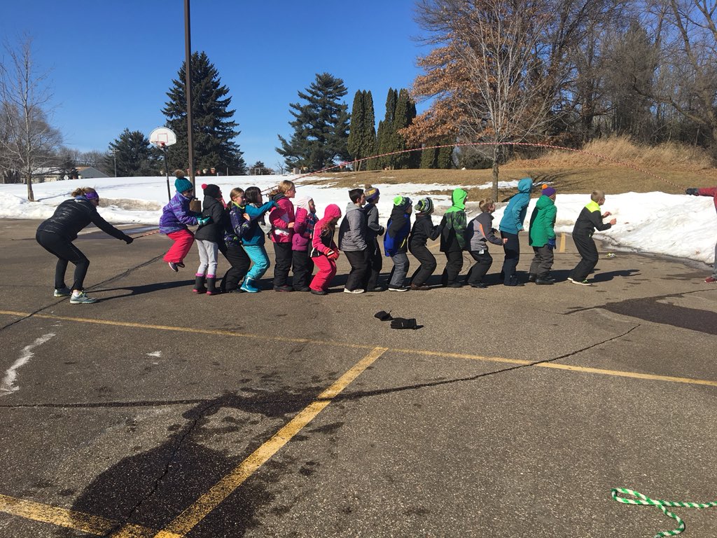GEinspire's tweet photo. Beautiful afternoon in Ham Lake at Way of the Shepherd School. 

Get Fit - The Choice of a Lifetime 

1  Corinthians 6:19 

Honor the body 

#divinevessel  
#characterinsport 
#catholicstrong https://t.co/rK75zrHQgb