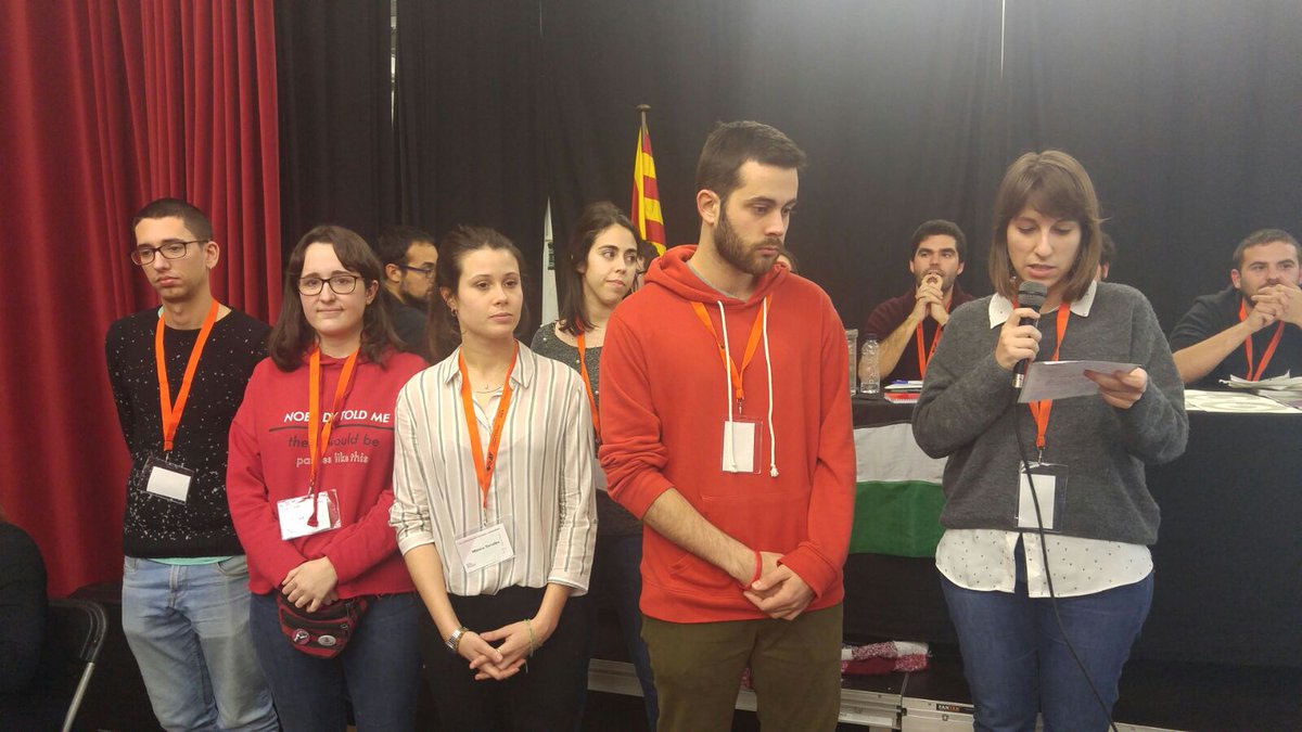 El <a href="/CNJCat/">Consell Nacional de la Joventut de Catalunya</a> renovem l'equip del secretariat! Molta sort! Segur que feu molt bona feina! <a href="/monica_torralba/">Mònica Torralba</a> @CarlesPES <a href="/georgina_rim/">Georgina.rim</a> @pochemucka_ <a href="/GuillemDorca/">Guillem Dorca</a> <a href="/NuriaCabiscol/">Núria Cabiscol</a> Comença la nova etapa!