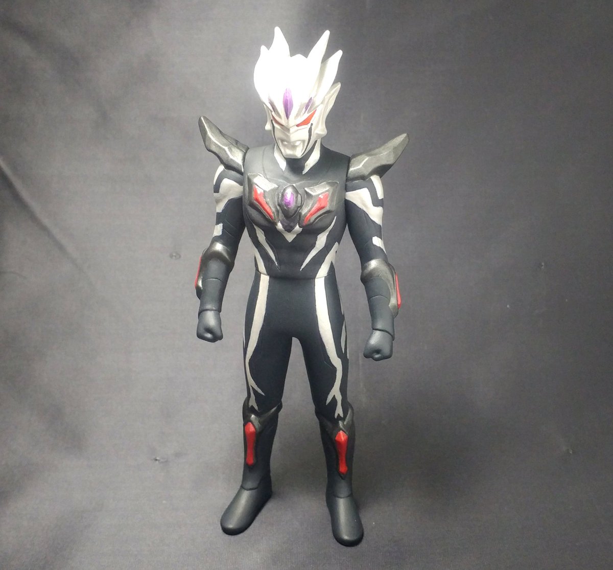 オリジナルリペイント ［カオスゼロビヨンド］ 体の模様はカオスロイド 