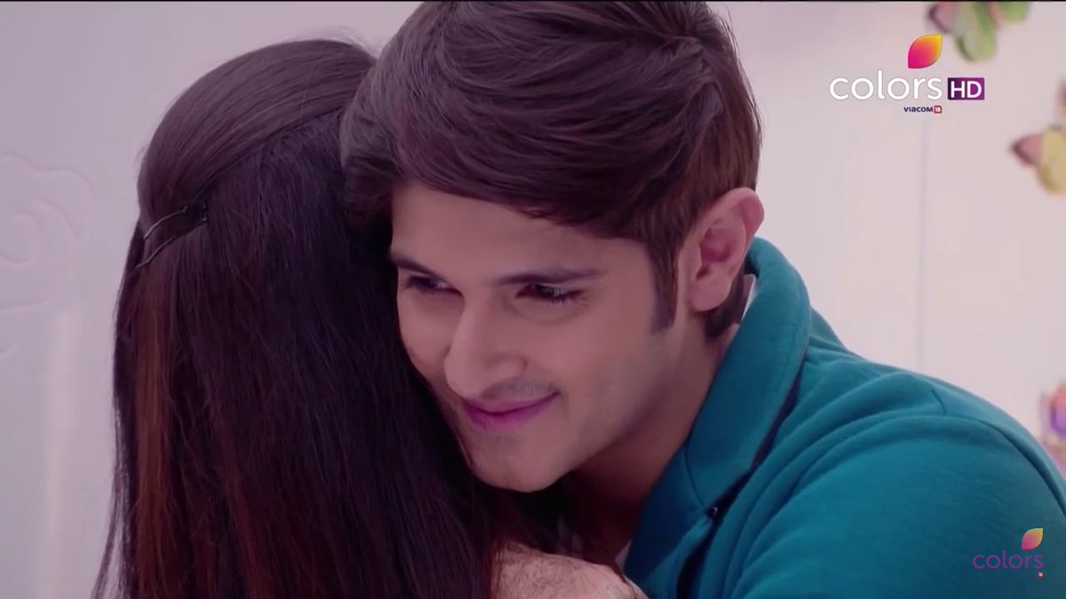 heyheartticker's tweet photo. #SasuralSimarKa #SameerKapoor #Sanjana @rohan4747 @KrissannB https://t.co/sSMI9J4Fkf