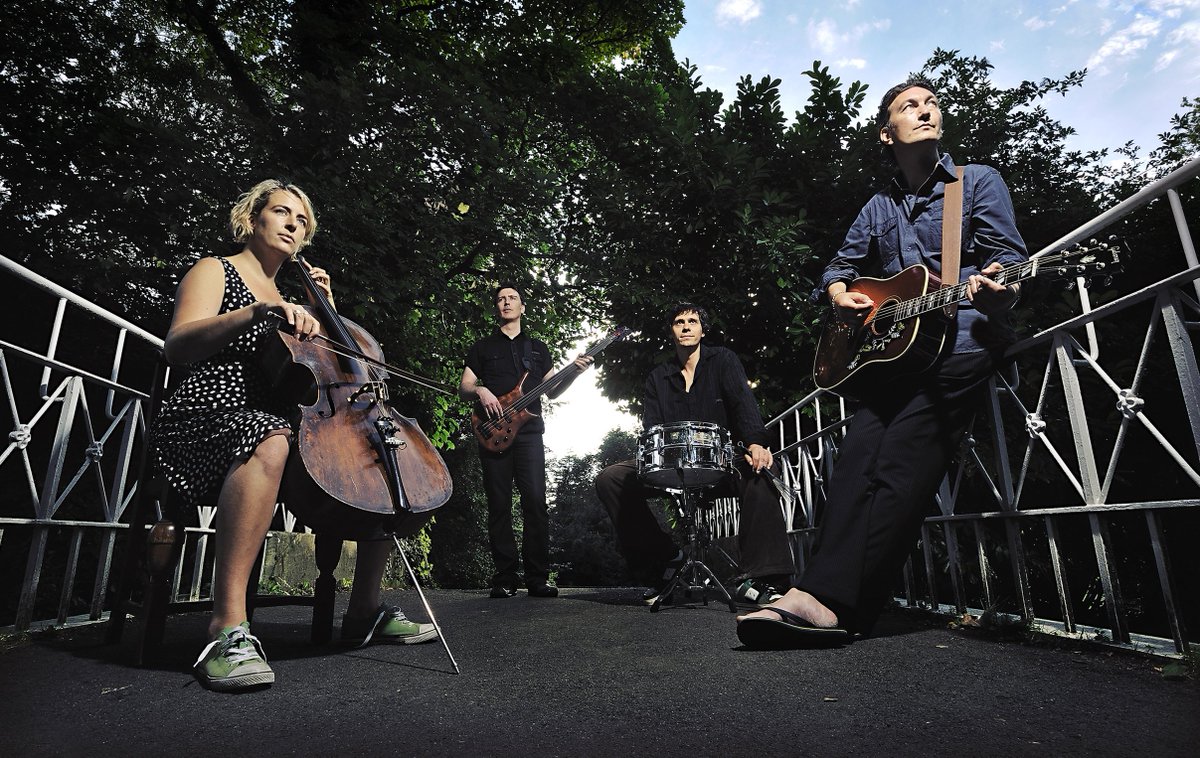 Delighted to announce that Furlined's new Pinot Grigio Queen EP is now available in physical and digital form at furlined.bandcamp.com
Bit of a glacial pace getting this out but well worth the wait...