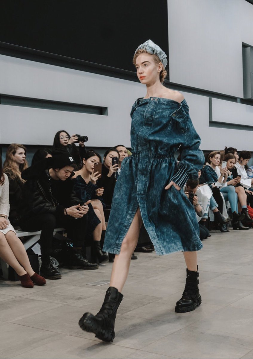 GFWshows's tweet photo. Gemma Hoi Fall/Winter 2018 #gemmahoi @BoF @FashionWeek @wwd https://t.co/uepGMwoBwJ