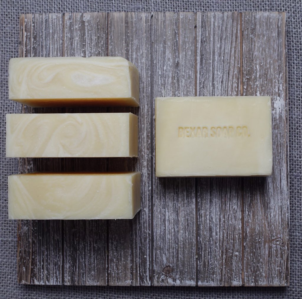 bexarsoapco's tweet photo. #Lemongrass #soap! 🛁 #bexarsoapco #vegan #natural #handmade #madewithlove #handcrafted https://t.co/H0kT07Fk0X