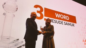 SehirCTV's tweet photo. Eğitim Bir-Sen'in eğitim konulu kısa film yarışmasında öğrencilerimizden Mutlu Kurnalı Misket filmiyle birinci, Mesude Samur Word filmiyle üçüncü olmuştur. Kendilerini tebrik ederiz. https://t.co/u5OUjfbHmz
