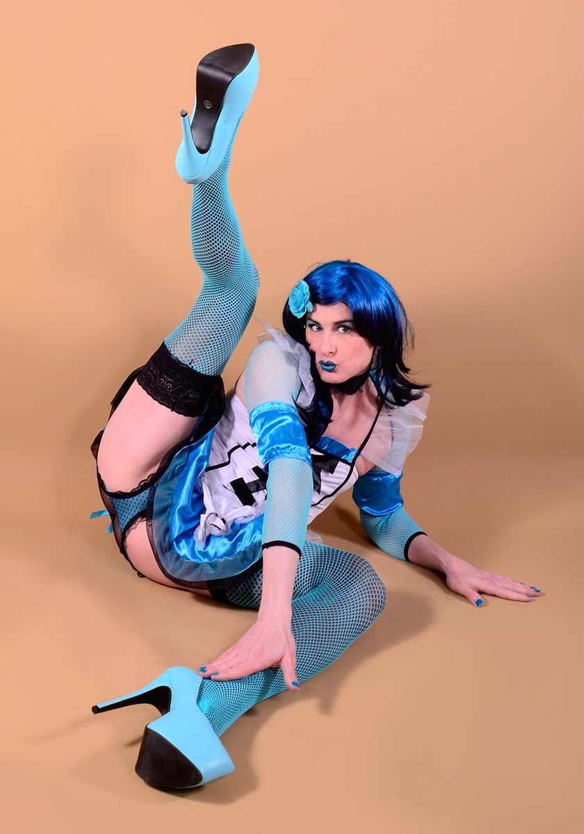 Sexy blue dress cosplay costume and a flexible pose for warm up
#studiophotoshooting #cosplay #costume #crossdress #stockings #heels #highheels #sexycostume #sexypose #flexypose #flexiblepose #flexible #legfashion #legssexy #fashion #fashing #gurl #tranny #transgender #pumps #hot