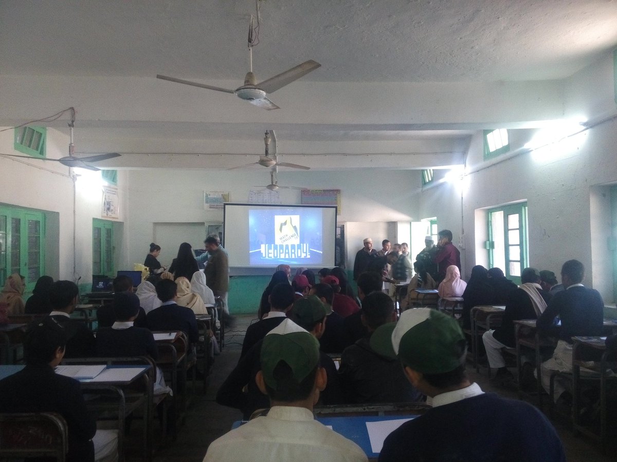 TaleemiJirga's tweet photo. It was really an inspirational &amp; interesting day for Students at https://t.co/GkmK4YHIXt.2 #Peshawar 
Fun &amp; Maths at #MathChallengePK  @MathsSciencePK https://t.co/vCyMyPbVIM