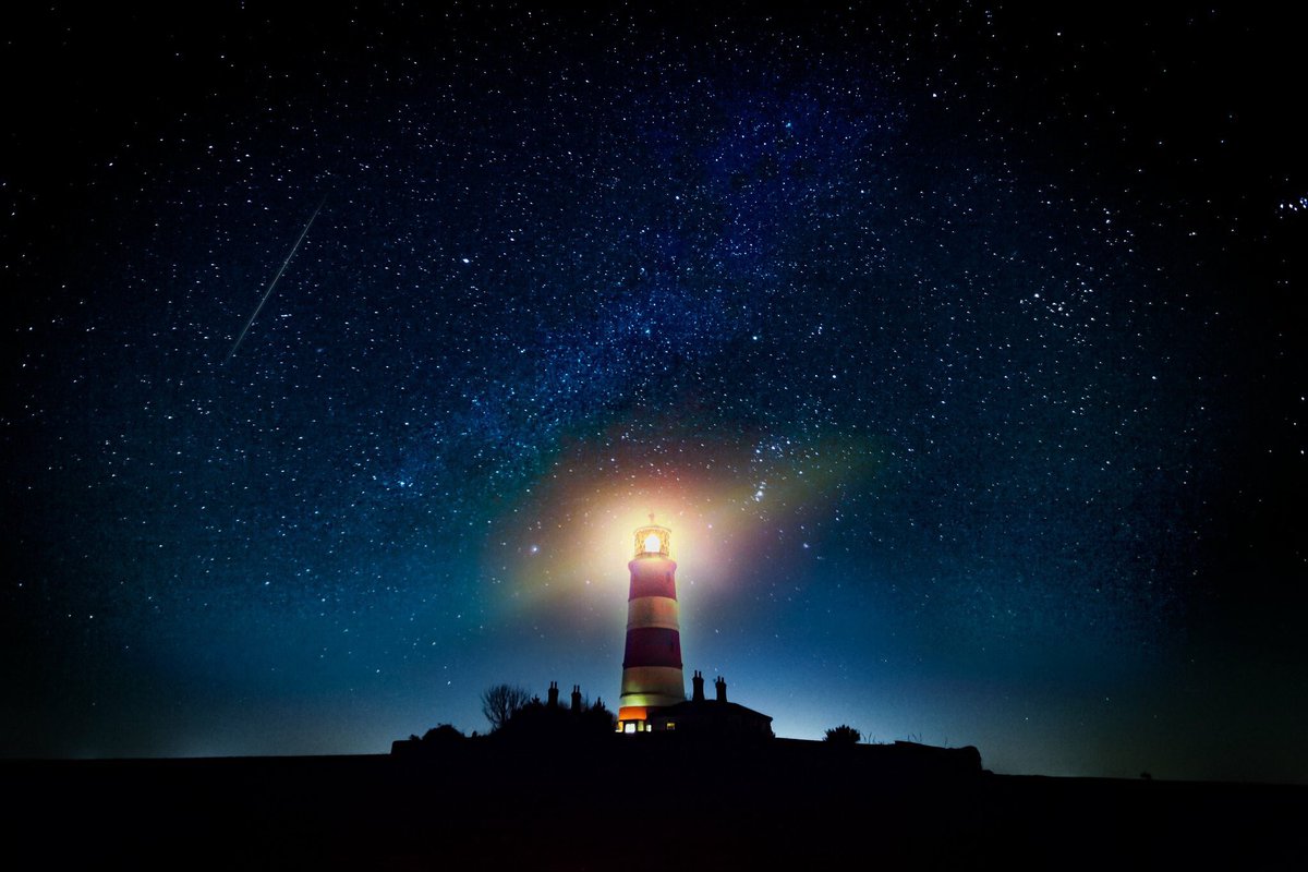 _Blake_Baker's tweet image. This is my version of this classic shot of Happisburgh lighthouse #NorfolkPhotography #Norfolk #NorfolkDay