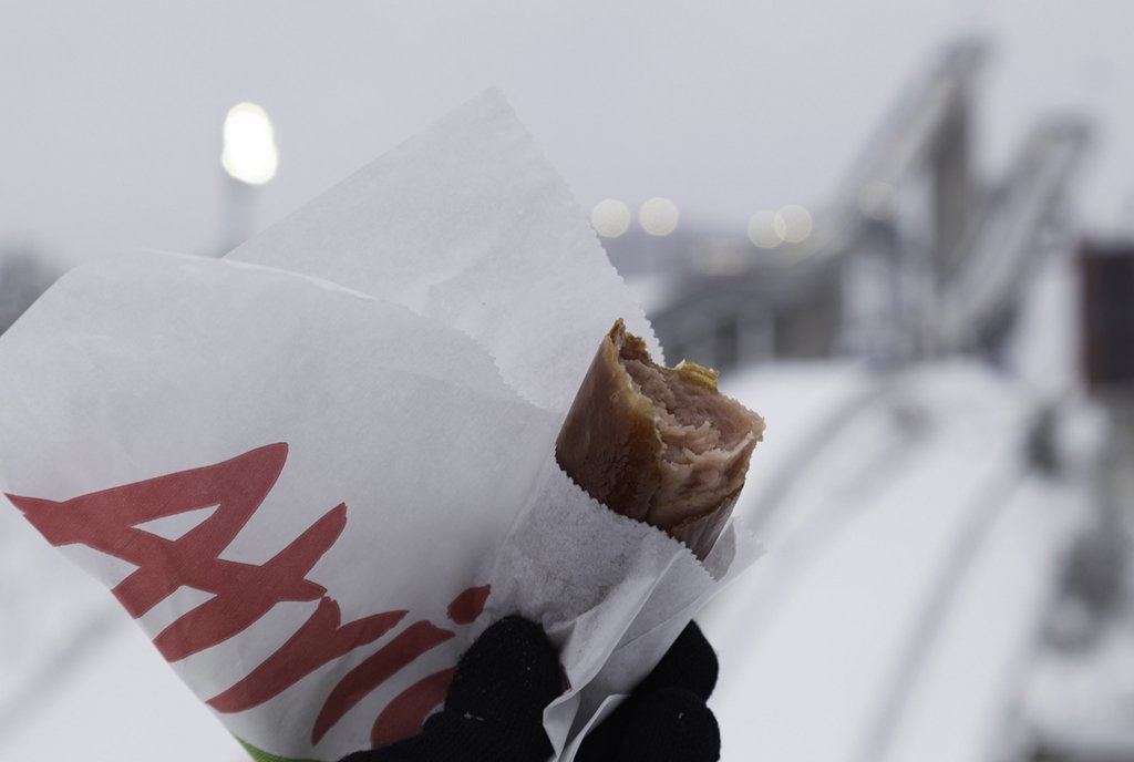 Tämä ei ole lauantaimakkara vaan se aito #kisamakkara by Atria nimeltään Käriste. Huhun mukaan se on perinteinen grillimakkara, joka on monelle se ainoa oikea makkara. #kisasafkaa #nam #mustdo