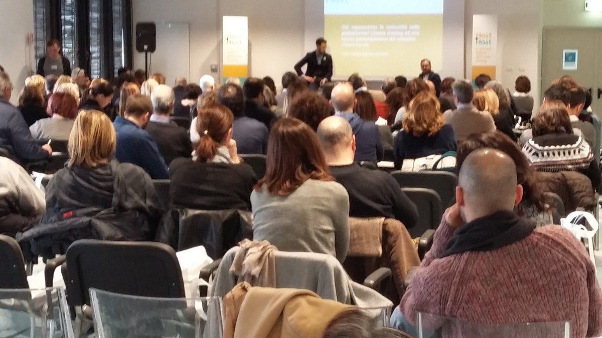 NevioSalimbeni's tweet photo. Inizia un percorso di dignità e rappresentanza per 200.000 #host. Condividere la propria casa nel rispetto delle regole può essere, oltre che un nuovo fenomeno sociale, un grande vantaggio competitivo per il #Turismo italiano. #hostpiùhost @AcorsiniAndrea @EBurioni @dariofrance https://t.co/7TFHOuH6xF