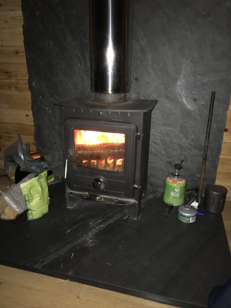 sweetredmonkey's tweet photo. Not a bad spot to enjoy a coffee #alpkit #goniceplacesdogoodthings #CoffeeAddict https://t.co/PjZIRiGGLB
