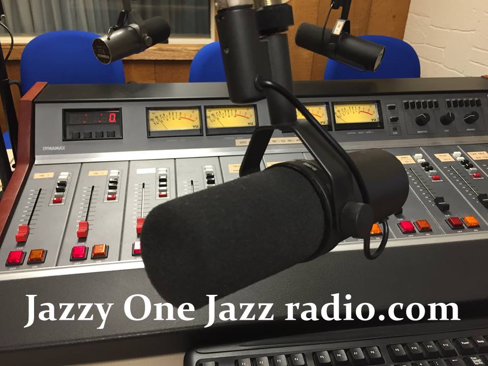 smooth jazz internet  Go to google play and download the free app for your phone Jazzy One Jazz radio
A good jazzy mix of past, present and new Contemporary jazz smooth and some Neo jazz 
tun.in/sfro0
