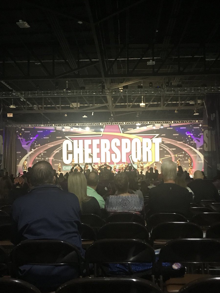 We are hanging in arena C this morning and will be heading to arena B this afternoon! Tell us when you compete! #CHEERSPORT2018