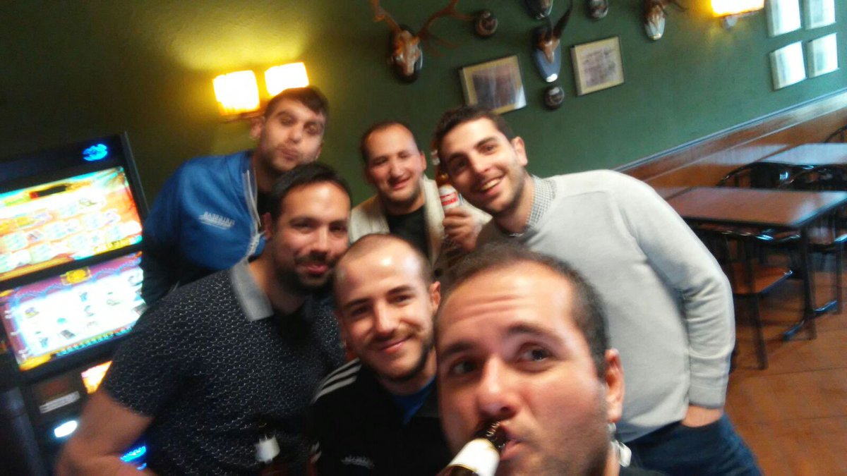 Cotillas_89's tweet photo. Parada 7: Bar Casa Juan.

Despues de andar 1 km, encontramos otro bar con solera. Calidad y buen servicio. https://t.co/Tn0RNREbJH