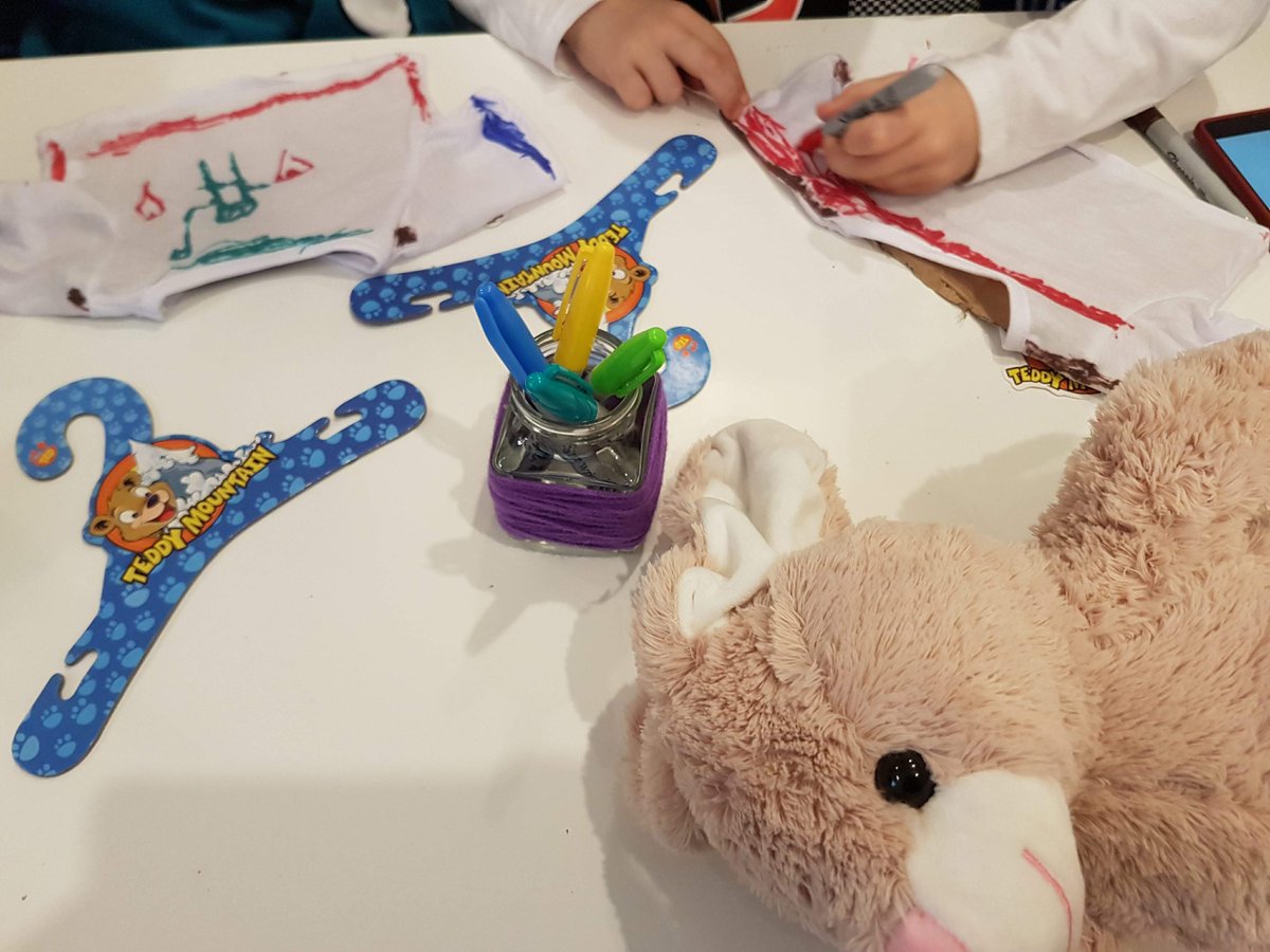 CraftyOwlsCafe's tweet photo. Why not book a fab Stuff a Bear party at Crafty Owls this year! #teddymountain #bestpartyever #stuffabear https://t.co/jHPLo1rRPp