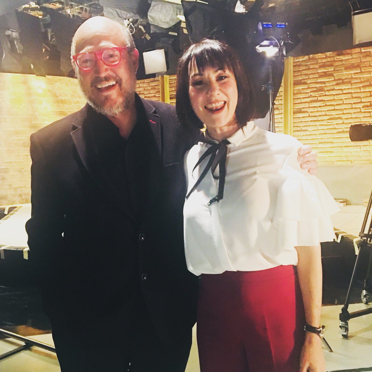 monicagarzag's tweet photo. Hoy será una noche de confesiones para mi. Mi confesor: @ricardomraphael 
#Nohaylugarcomun 19 hrs por @adn40mx... #tengomiedo 😬 https://t.co/vSSTlMc2Rv