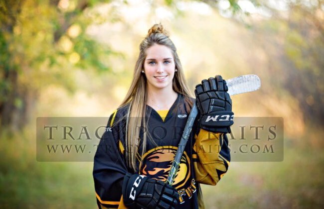 MSUBeaversWHKY's tweet photo. Your Lady Beavers are happy to announce the first commitment of the 2018-2019 season! Defenseman, Cassidy Entz of the @aaaprairiefire. Welcome to the team Cassidy! https://t.co/Z1SvhAZVzo