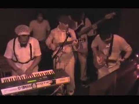 LashedToAdam's tweet image. Adam Lasher playing with Hyim and The FFO ~  americanidol.grayraindrops.com/site/adam-lash… #AmericanIdol