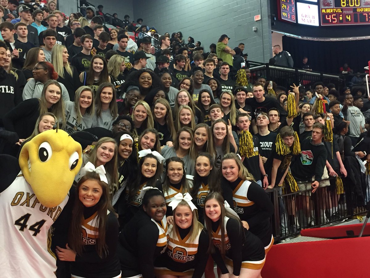 pmitchelll_fred's tweet photo. From watching OHS basketball win in Regionals to Laurel, Mississippi to watch our Show Choir to getting updates On Big O Wrestling winning STATE!  Oxford has it going on! #GoBigO https://t.co/gH29s6SCB1