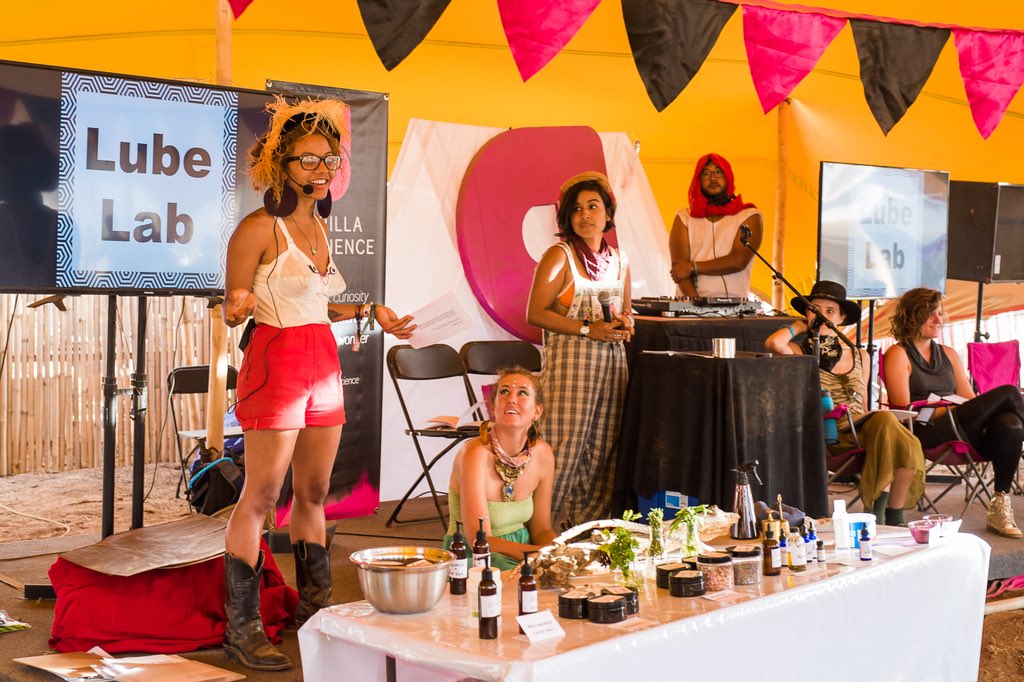 GuerillaScience's tweet photo. Our paid 2018 #ArtSciFestivalResidency is a great opportunity to prototype/expand #outreach projects celebrating #diversityInSTEM.

Apply by Feb20

#representationmatters
Pls RT so more minority #scicomm #sciart #scientist #artist see this PAID #residency

https://t.co/Vs9LMcoo40 https://t.co/oL1IabYDH9