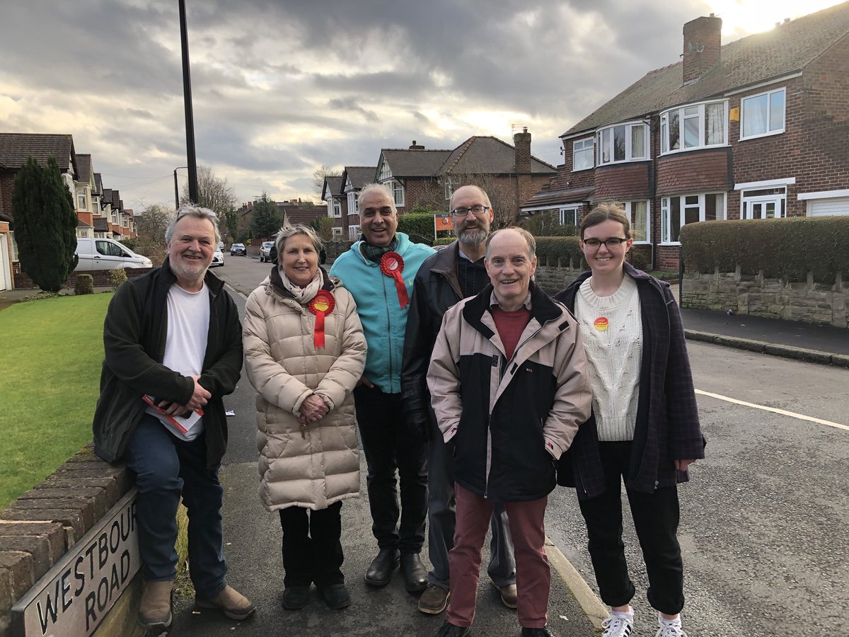 Just a few pics of today’s teams across #trafford on the #labourdoorstep - with Davyhulme West and Ashton to follow tomorrow. Thanks to everyone out and about and to residents for chatting to us!