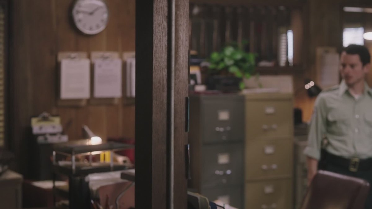 majeolflower's tweet image. #SaveDirkGently 
#SaveBart
@netflix pls