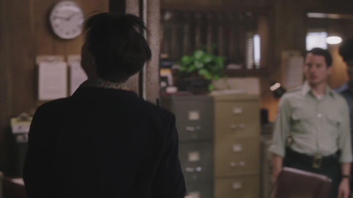 majeolflower's tweet image. #SaveDirkGently 
#SaveBart
@netflix pls