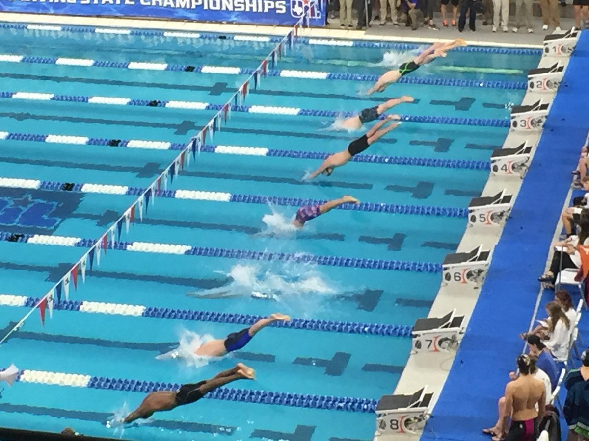 HumbleISD_HHS's tweet photo. Alec Dixon great swim In the consolation final! You represent one of the top 16 swimmers in the state! We r proud of you! #hhspurplepride #fastswimmer @hhsibdp @HumbleISD https://t.co/6ZqkZzpI1R