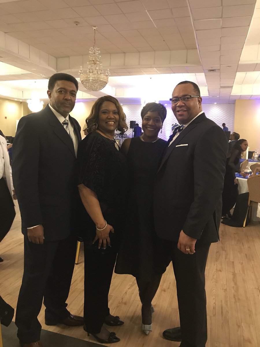 jackiejohnson's tweet photo. Had a great time at the Sigma Ball last night .@pbs_1914 #AKASigma https://t.co/7BDRK0ZJbV