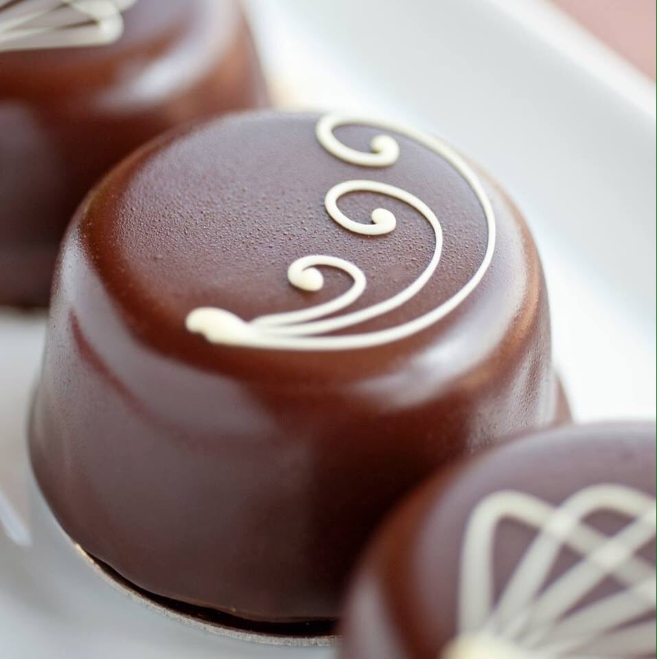 Today is the last day to get flourless chocolate cake or odds and ends! We are open until 3pm today
