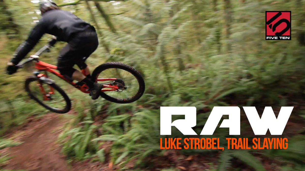 VitalMTB's tweet image. Our 2nd-favorite annual tradition. Strobel + #VitalRAW + #PWW = #happyplace vitalmtb.com/videos/feature… @5ten @Evil_Bikes @foxracingshox @Burgtec @TLD_BIKE @maxxistires @envecomposites