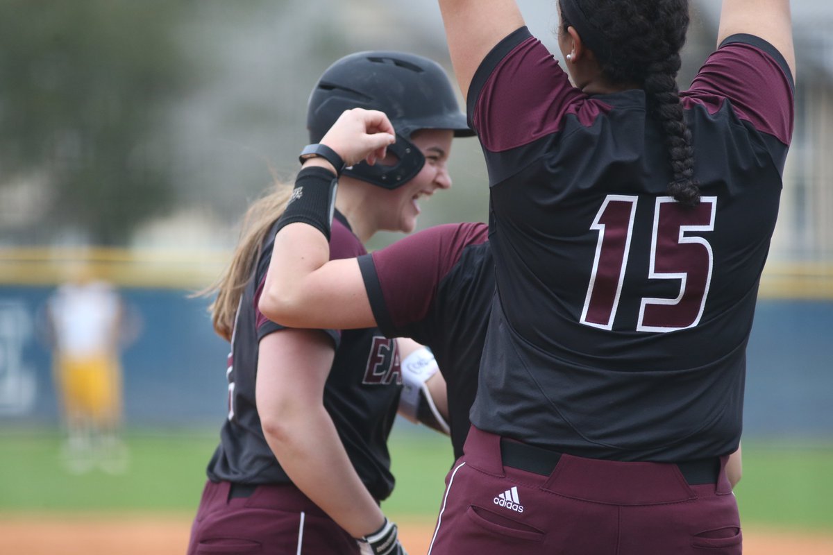 EKU_Softball's tweet photo. Get out, baby! 

The junior racks up her first homer as a Colonel, to put EKU on top 6-3!

#GoBigE https://t.co/UABHZOcKSo