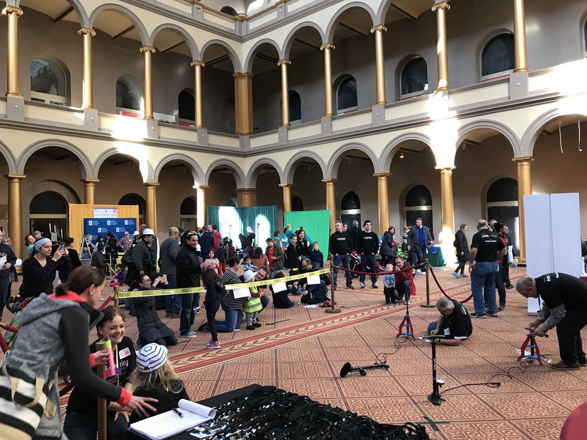 CricketMediaInc's tweet image. We&apos;re having a total blast at #DEFD! Can&apos;t join us in person? Visit TryEngineeringTogether.com to learn how #TryEngineeringTogether inspires tomorrow&apos;s engineers!