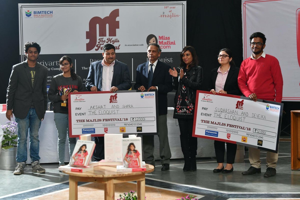 SaloniSinha29's tweet photo. Thank you @kntripathi for gracing #TMF2018 @MajlisBimtech @BIMTECHNoida @MissMalini
#eloquist #booklaunch 
#mmtothemoon #freedomofexpression https://t.co/RXgMVx0Hke